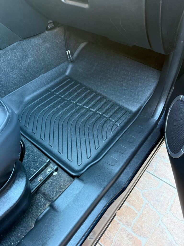Pisos de calce perfecto Suzuki Grand Nomade 2006-2019