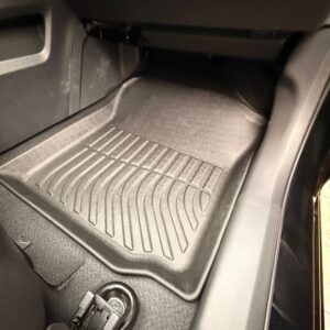 Pisos de calce perfecto Toyota Yaris 2023-2026